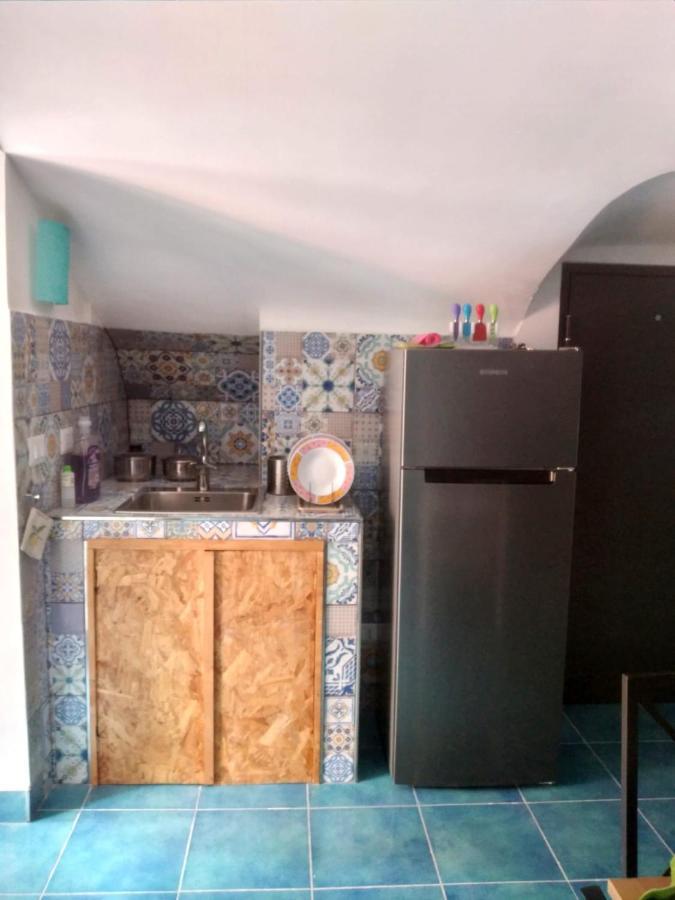Casa Adriano Apartment Procida Luaran gambar
